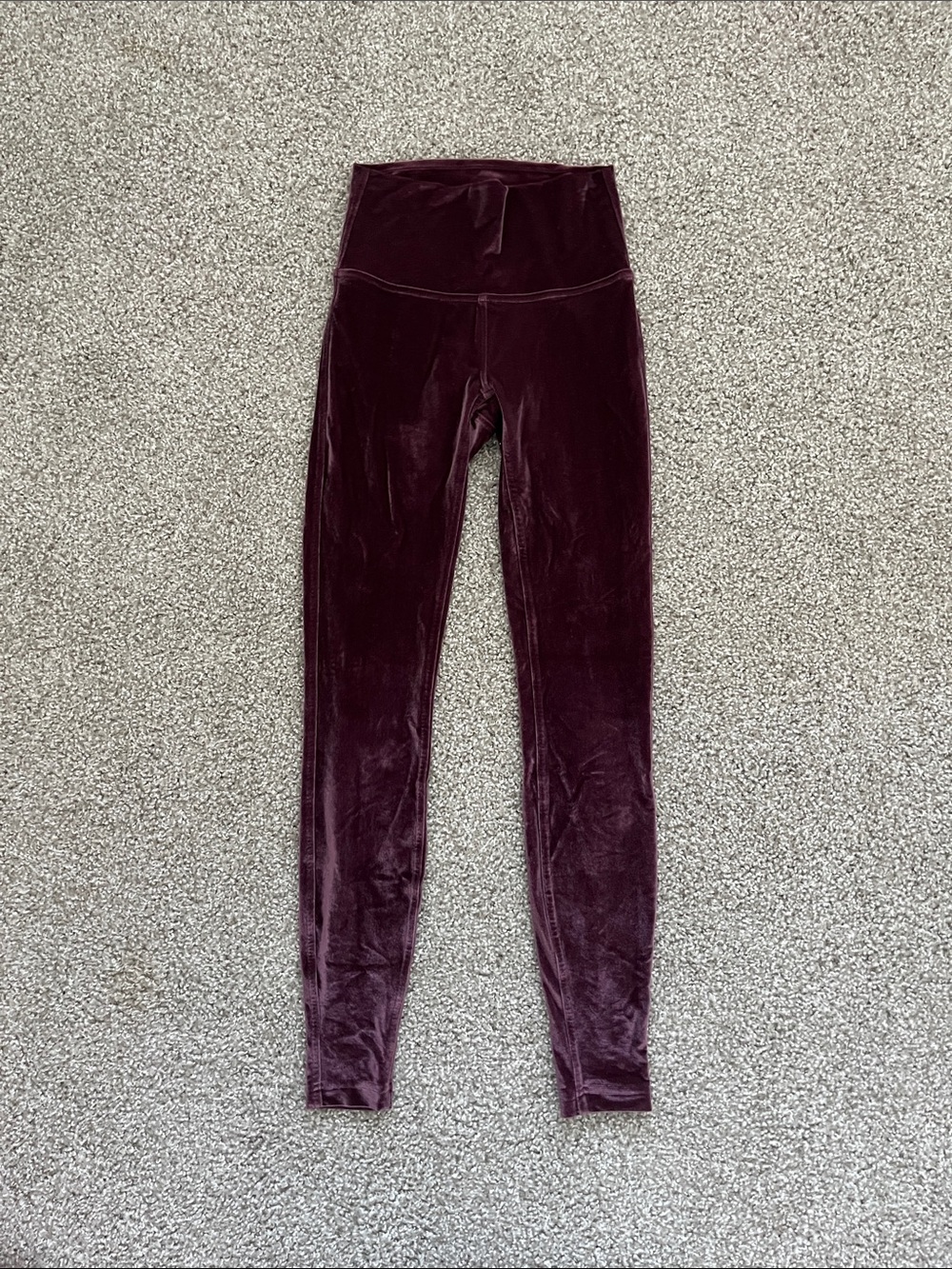 Lululemon Garnet Wunder Lounge HR Tight 28" *Velvet Size 4